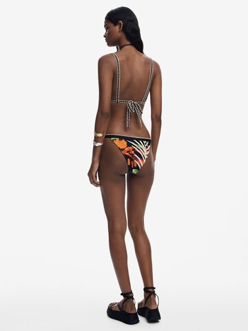 Desigual Bikini nadrágok - fekete