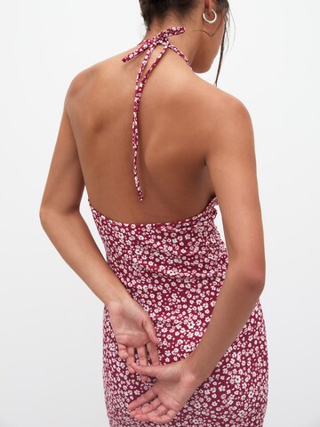 Robe d’été Pull&Bear en rouge