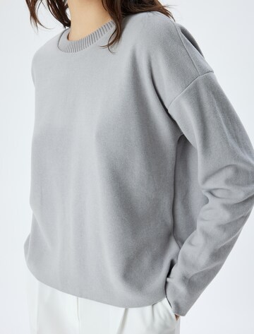 Koton Sweatshirt in Grau