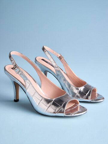 Next Sandaal 'Tabitha Simmons X Next' in Zilver