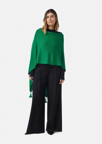 COMMA Cape in Groen