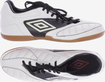 UMBRO Sneakers & Trainers in 43,5 in White: front