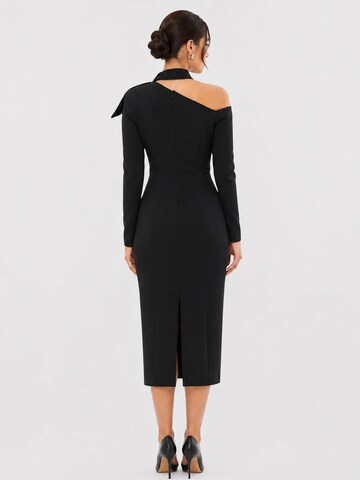 Madnezz House Dress in Black