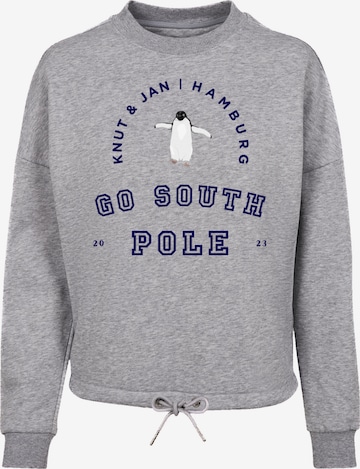 F4NT4STIC Sweatshirt 'Pinguin Knut & Jan Hamburg' in Grau: predná strana