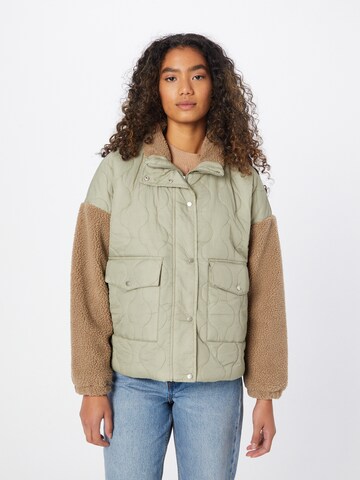 ONLY Between-Season Jacket 'THALE' in Green: front