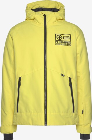 Veste outdoor 'Thredbo' CHIEMSEE en jaune : devant