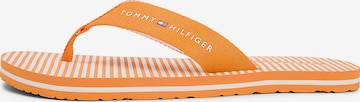 TOMMY HILFIGER Teenslipper 'Ithaca' in Oranje: voorkant