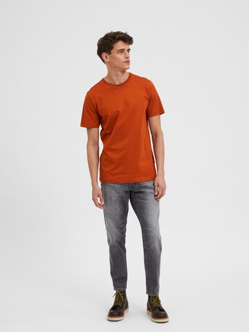 T-Shirt 'Norman' SELECTED HOMME en orange