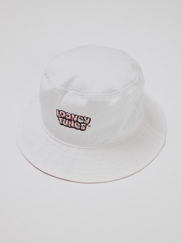 SNOCKS Hut 'Snocks x Looney Tunes' in Weiß