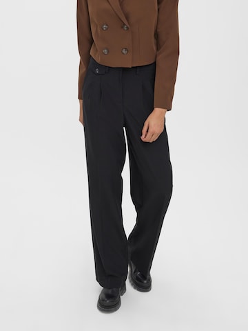 Wide Leg Pantalon à pince 'Ceci' VERO MODA en noir : devant