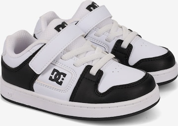 DC Shoes Tennarit 'MANTECA' värissä musta: etupuoli