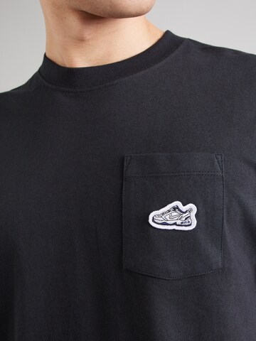 Nike Sportswear Póló - fekete