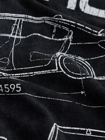 Next Shirt in Black