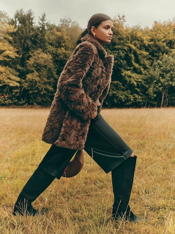 Friends Like These Between-seasons coat in Brown