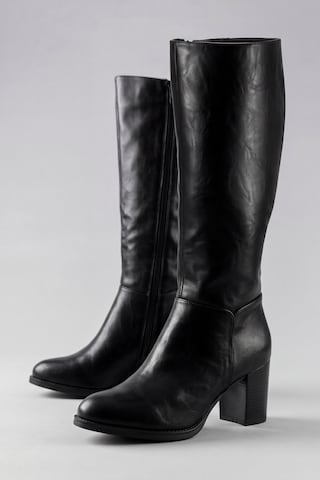 Aniston Boots in Black