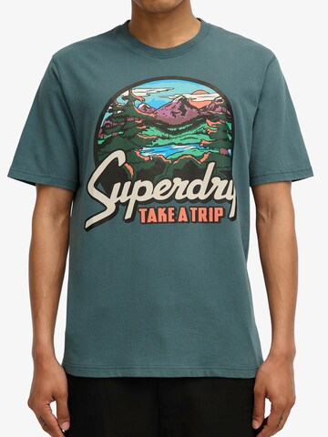 T-Shirt 'TRAVEL POSTCARD' Superdry & Co en bleu
