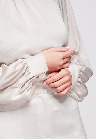 Ombre Blouse in Wit