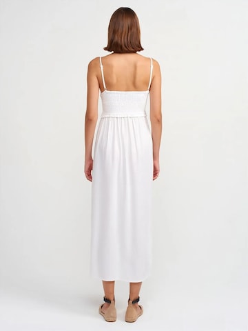 Dilvin Midi Kleid in Weiß