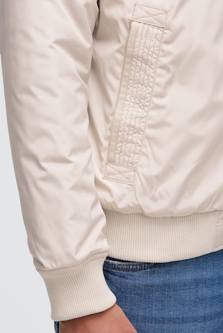 CAMP DAVID Between-Season Jacket in Beige
