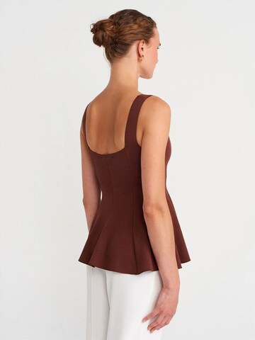 Dilvin - Blusa em vermelho