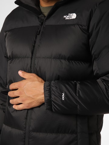 THE NORTH FACE Winter Jacket in Black