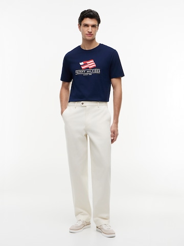 TOMMY HILFIGER T-shirt 'MAIN FLAG' i blå