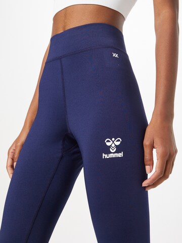 Hummel Skinny Sporthose in Blau