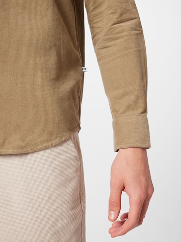 minimum - Ajuste regular Camisa 'Walther' en beige