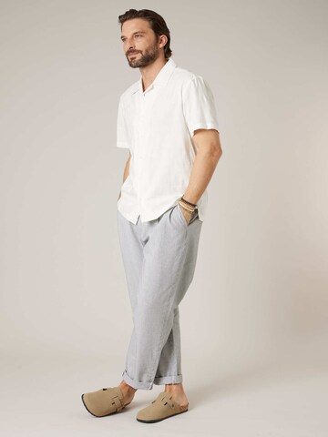 Coupe regular Chemise 'Oscardo' Deeluxe en blanc