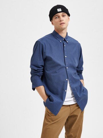 SELECTED HOMME Slim fit Button Up Shirt 'Theo' in Blue