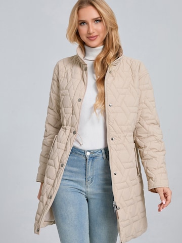 Funk since 1776 Between-Seasons Coat in Beige