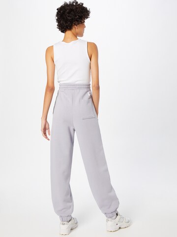 Tommy Jeans Tapered Broek 'Abo' in Lila