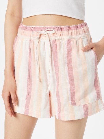 GAP Regular Shorts in Pink