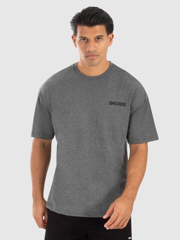 T-Shirt ' Cyris ' Smilodox en gris : devant