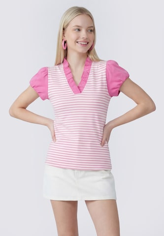 MYMO Blouse in Pink: front