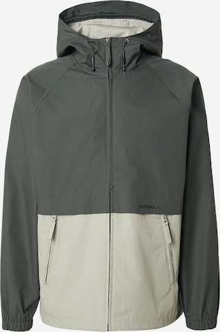 Iriedaily Between-season jacket 'Segeltoern' in Green: front