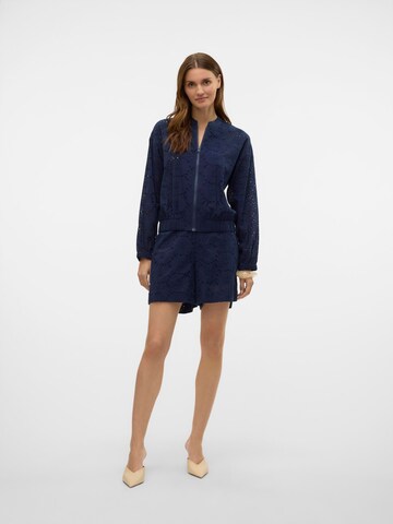 regular Pantaloni 'VMHAY NEW' di VERO MODA in blu