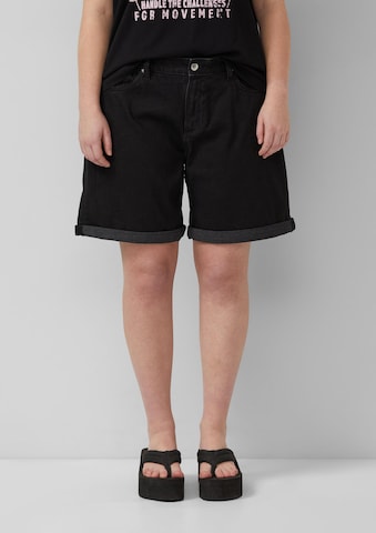 Coupe slim Jean QS en noir : devant
