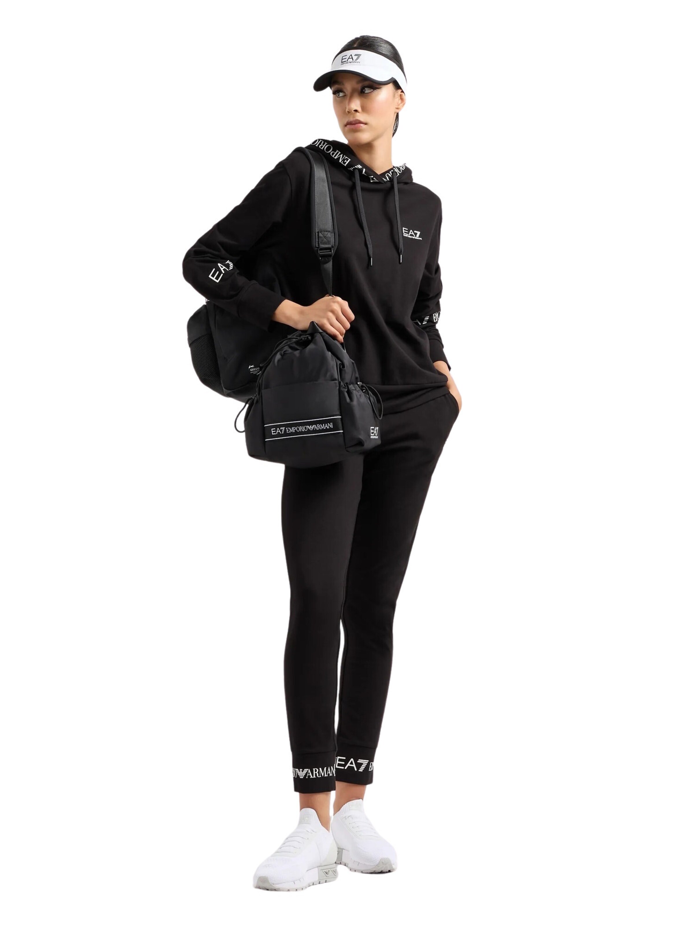 EA7 Emporio Armani Joggingpak in Zwart: voorkant