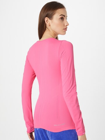 NIKE Sportshirt 'Aura' in Pink