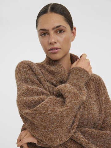 VERO MODA Sweater 'JULIE' in Brown