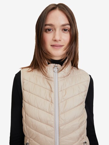 Betty Barclay Bodywarmer in Beige