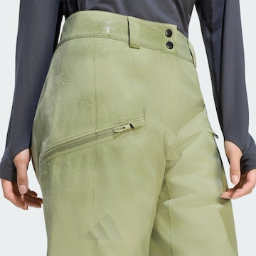 ADIDAS TERREX Loosefit Παντελόνι φόρμας σε πράσινο