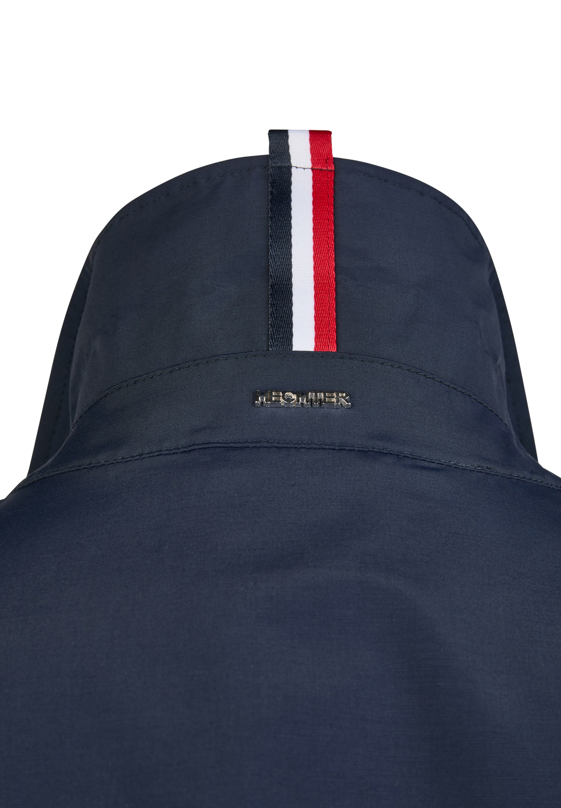 HECHTER PARIS Between-Season Jacket in Blue