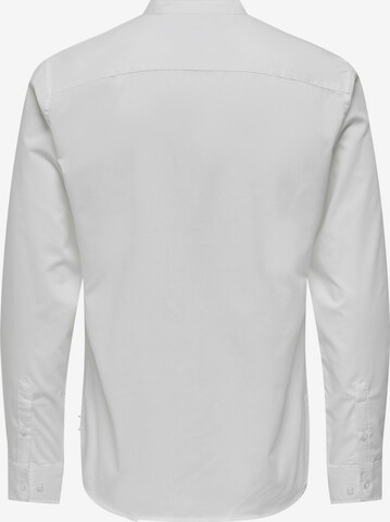 Only & Sons - Ajuste estrecho Camisa 'Sane' en blanco