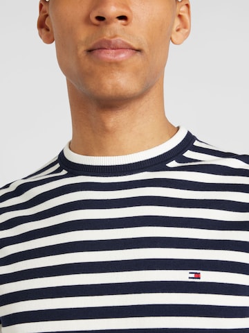 TOMMY HILFIGER Pullover in Blau