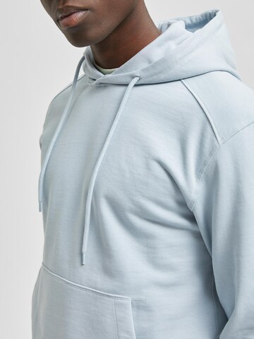 SELECTED HOMME Sweatshirt 'Jackson' i blå