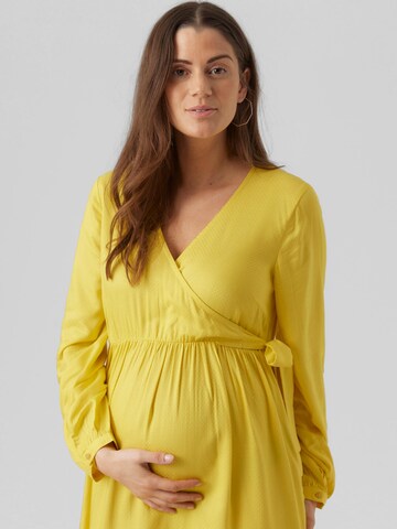 Robe MAMALICIOUS en jaune