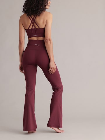 Hey Honey - Acampanado Leggings en lila