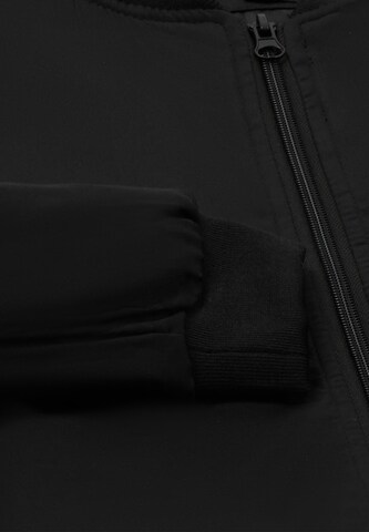 TUFFSKULL Between-season jacket in Black